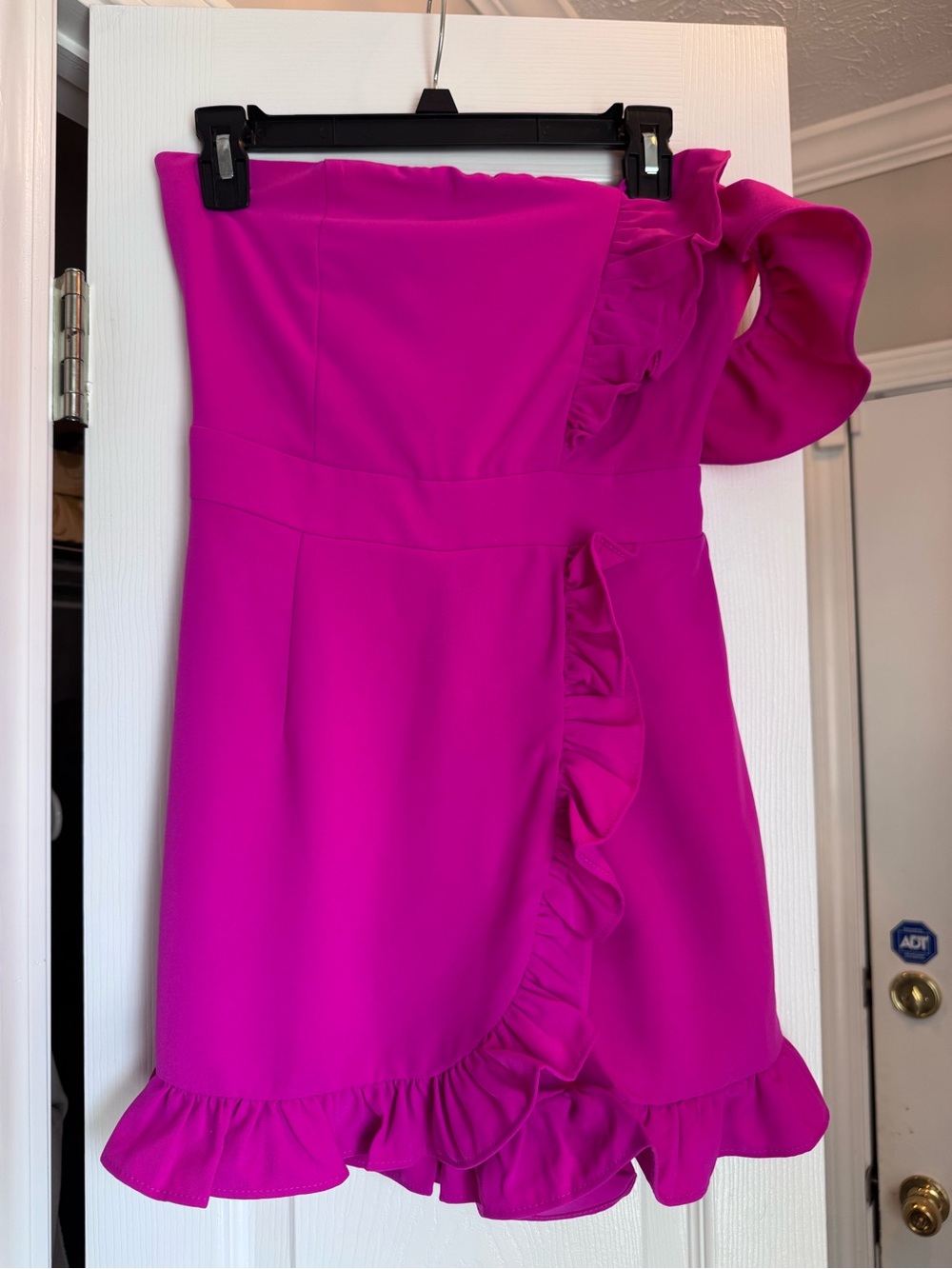 DO+BE Vibrant Pink One-Shoulder Romper